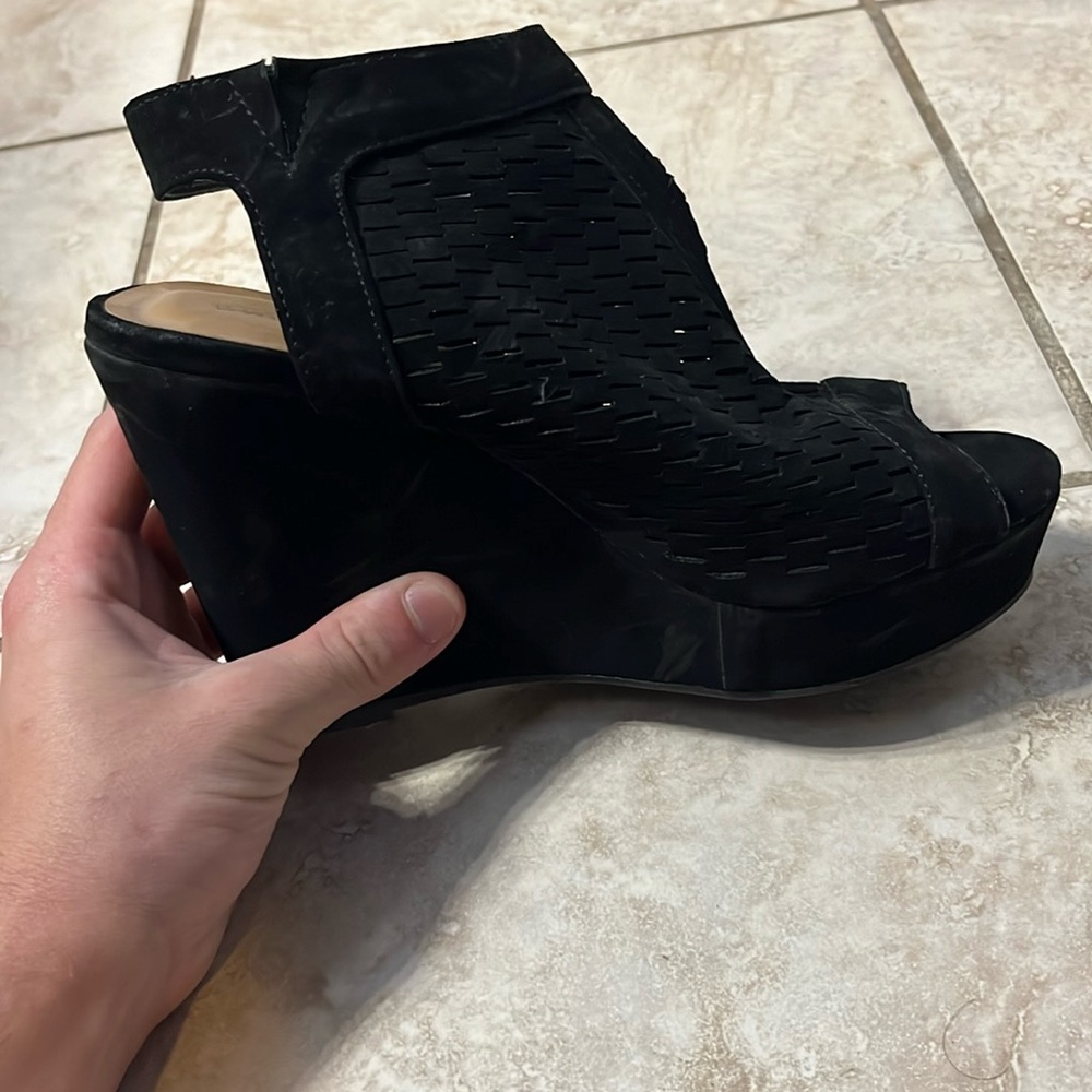 Vince camuto suede shoes